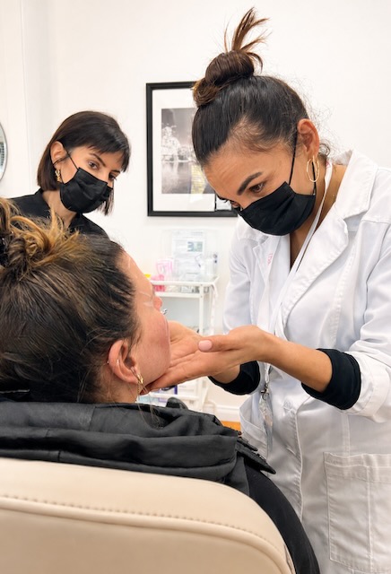 Mid-level cosmetic injecting training at Dermal Distinction Academy